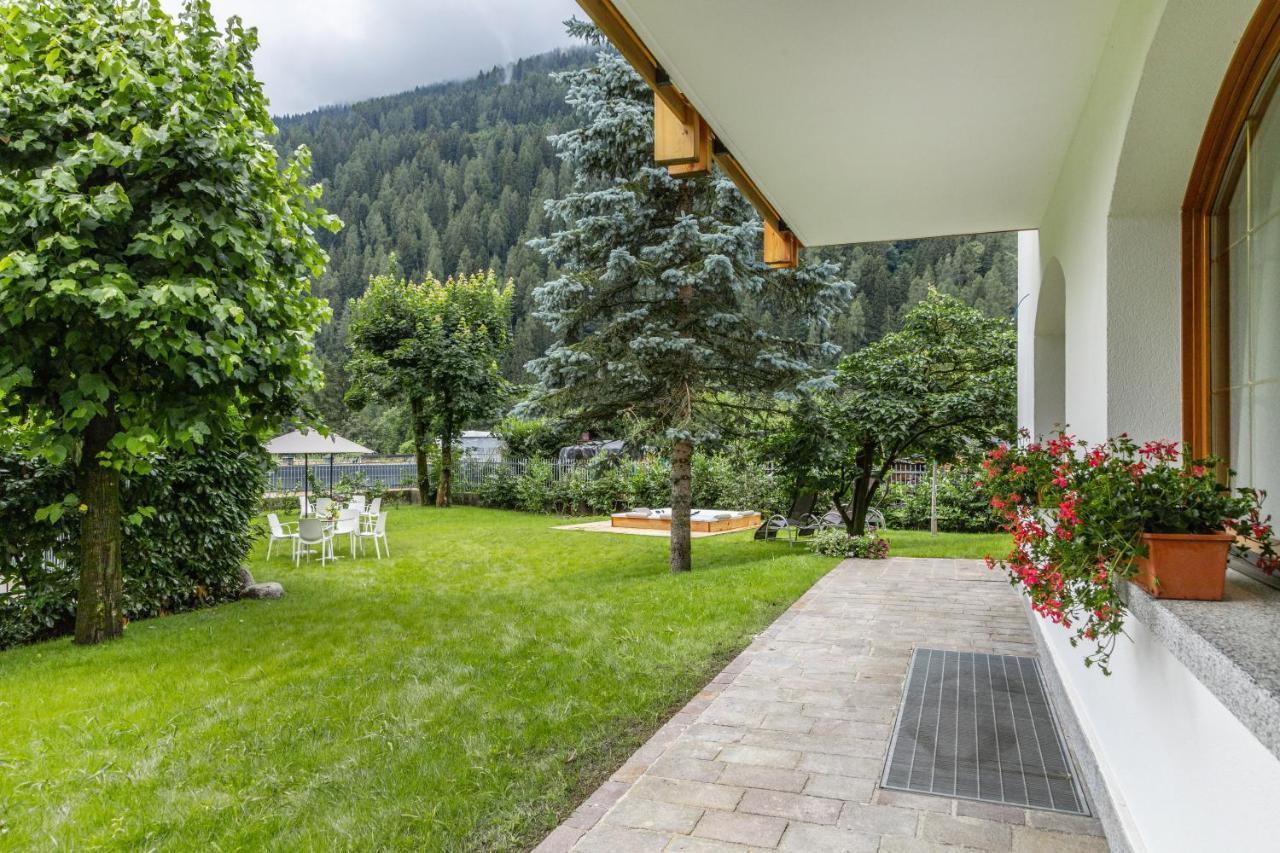 Chalet Mountain Plaza - Apt Greenvalley Pinzolo Exterior foto
