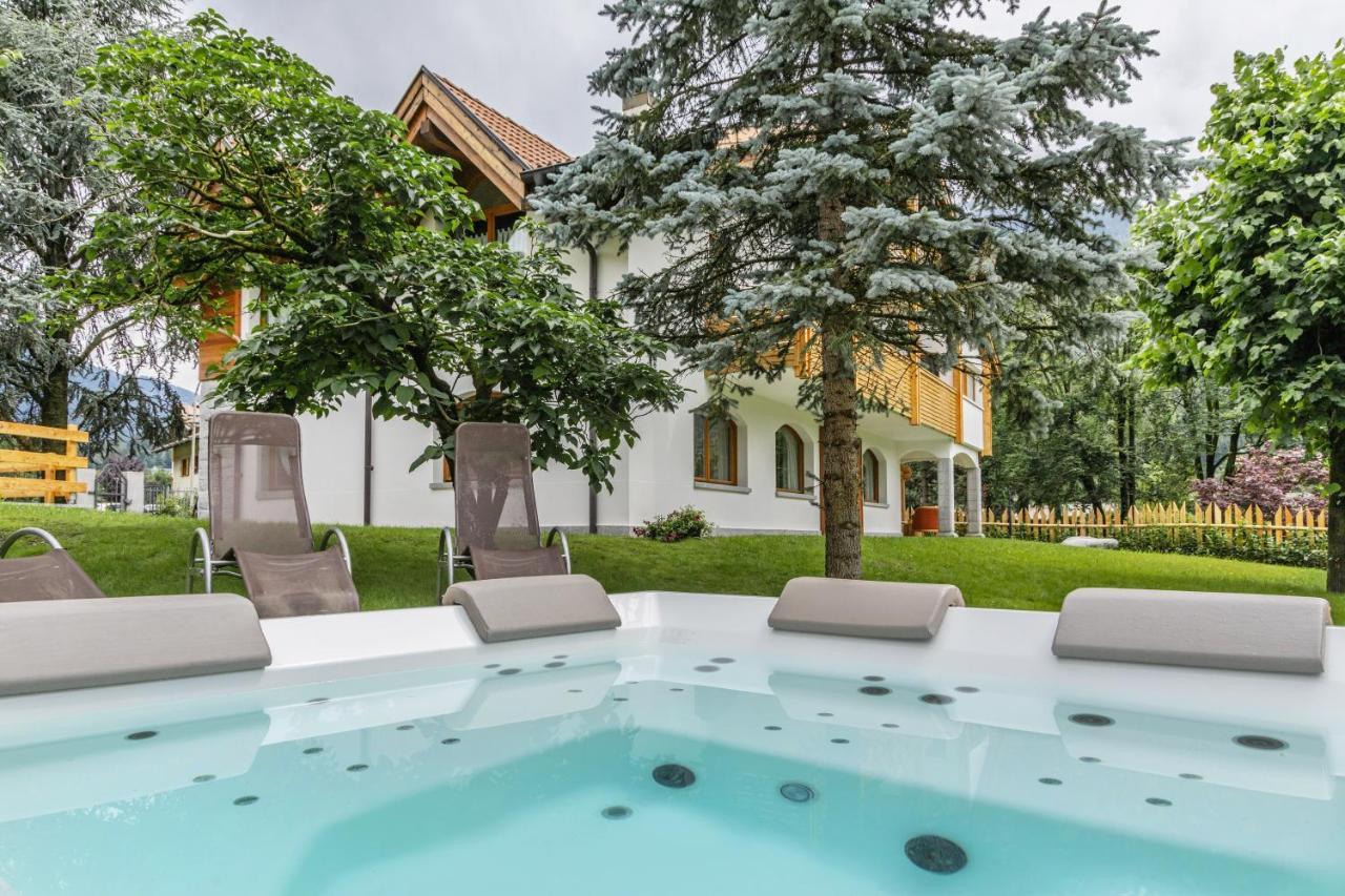 Chalet Mountain Plaza - Apt Greenvalley Pinzolo Exterior foto